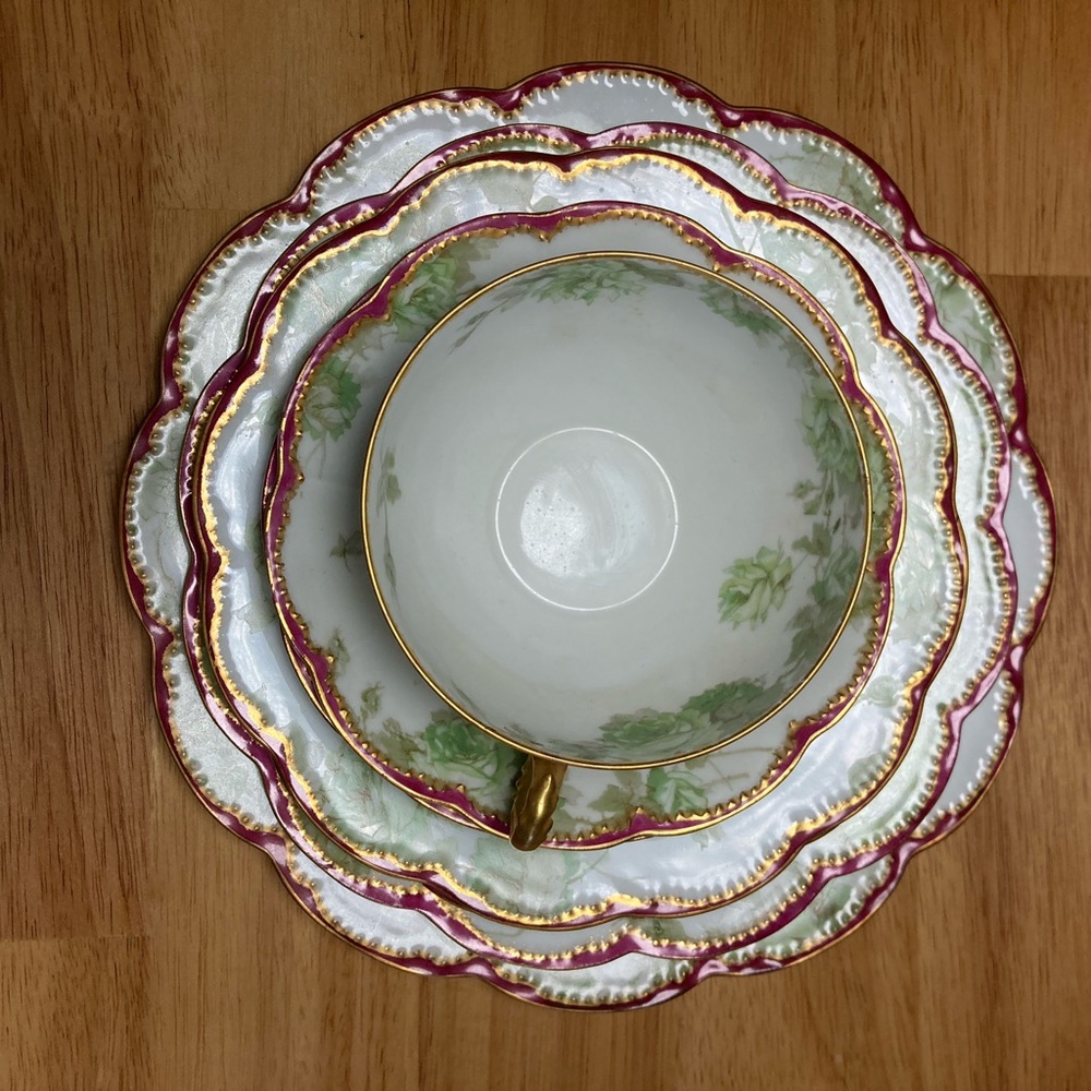 Haviland Gold and Red Trimmed Dinnerware Set